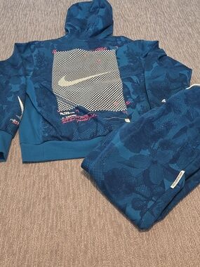 Mens Nike Teal and Navy Floral Hooded Tracksuit